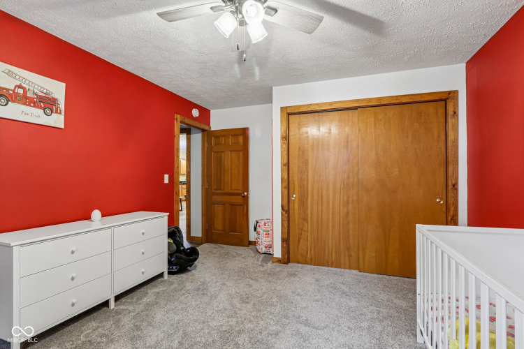Listing Image 33