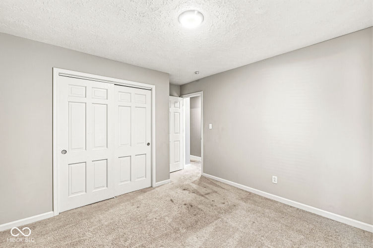 Listing Image 27