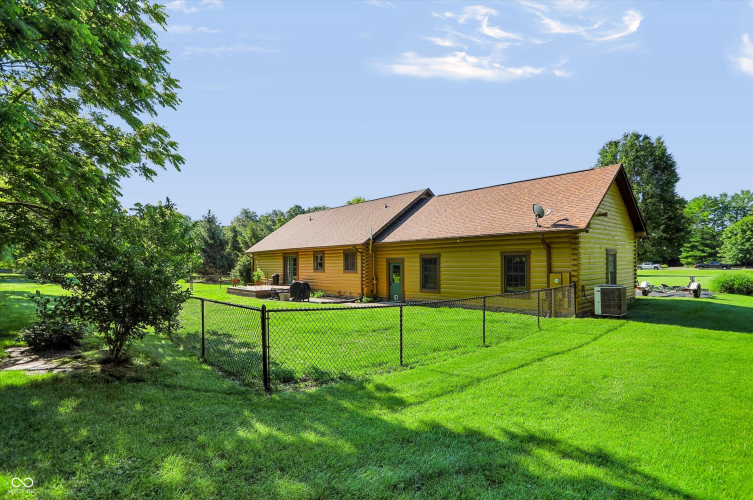 Listing Image 49