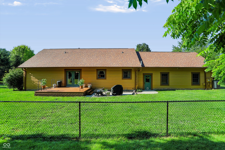 Listing Image 50