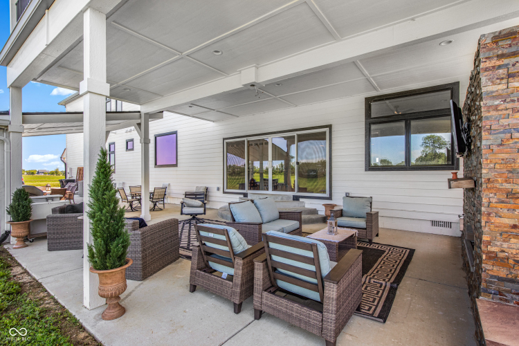 Listing Image 53