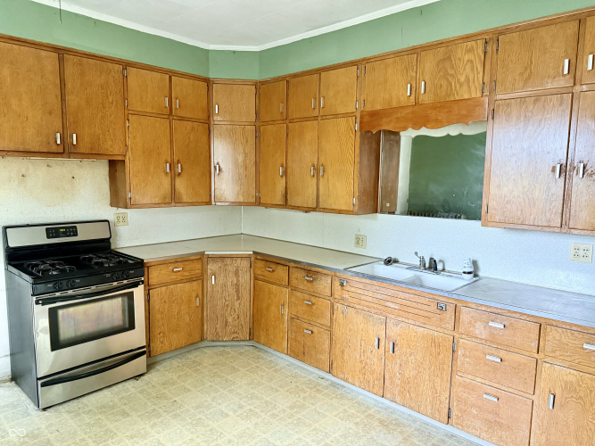 Listing Image 16