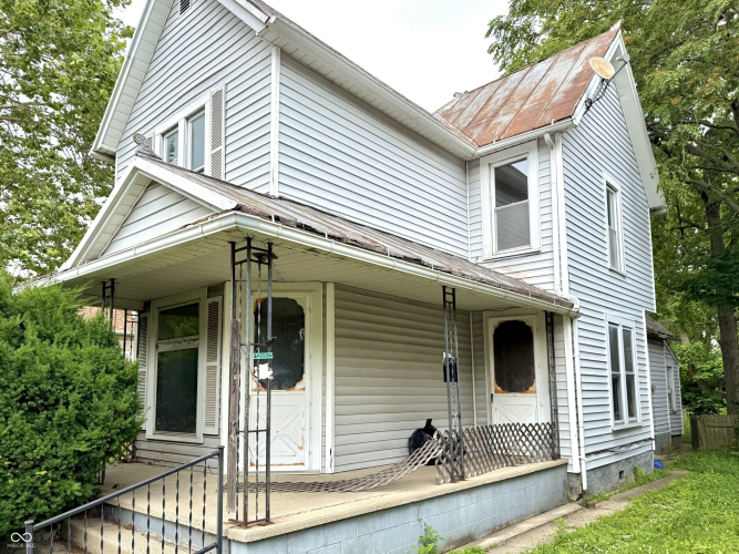Listing Image 3