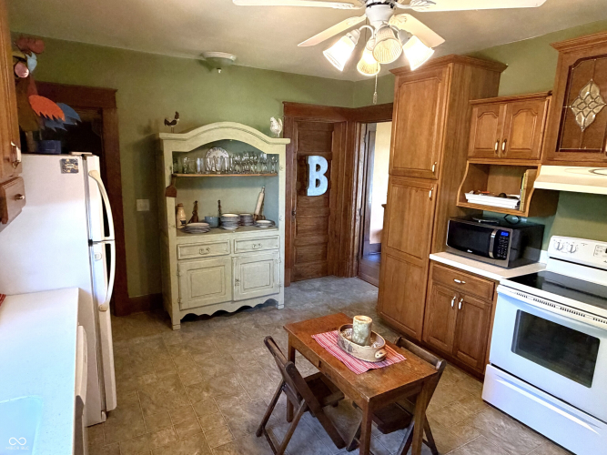 Listing Image 18