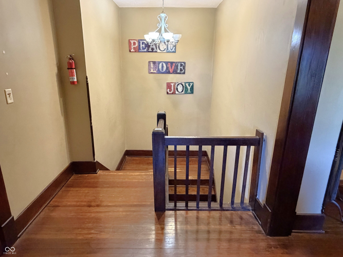 Listing Image 38