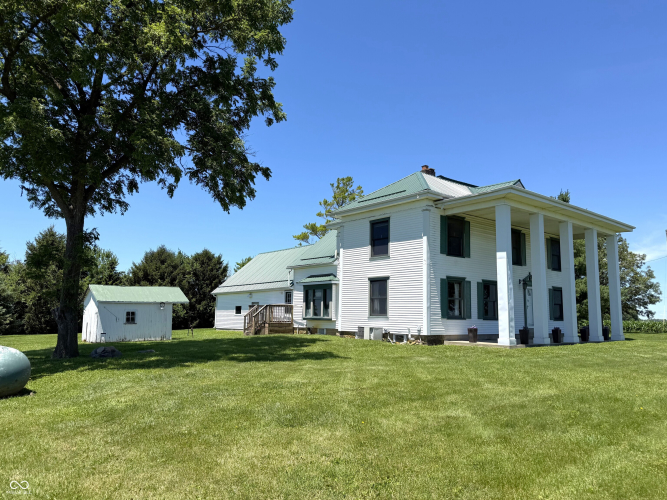 Listing Image 8