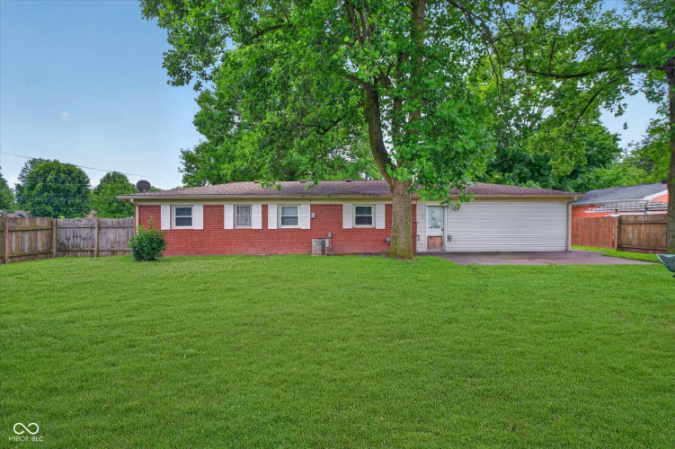 Listing Image 24