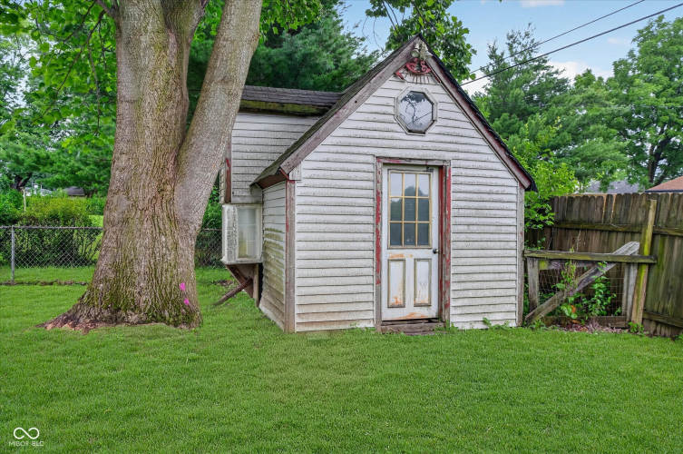 Listing Image 26