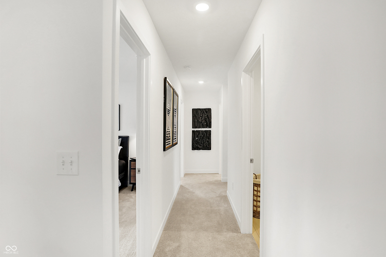 Listing Image 45