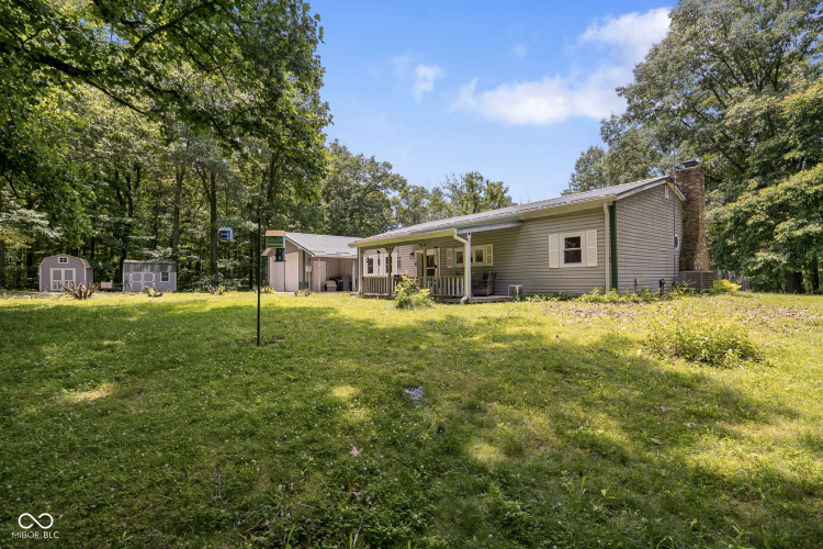 Listing Image 12