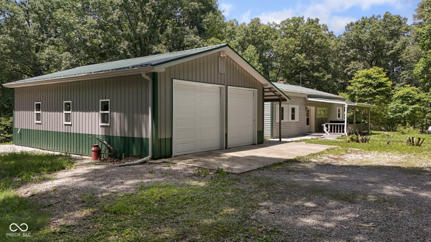 Listing Image 28