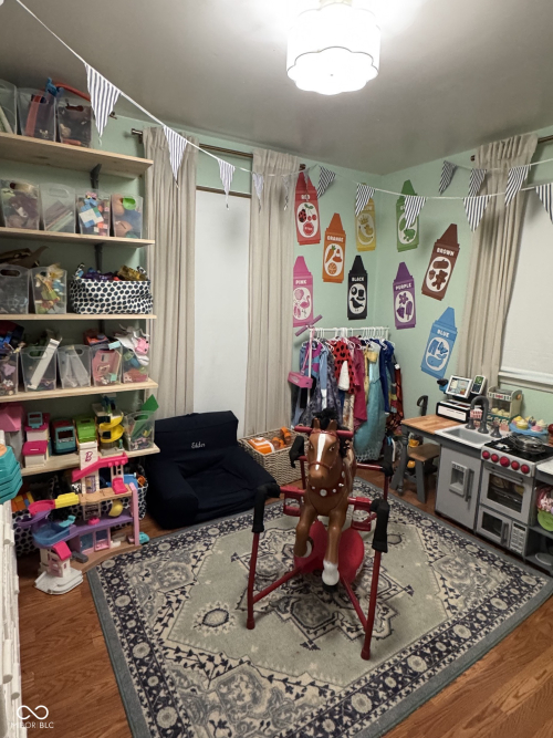 Listing Image 20