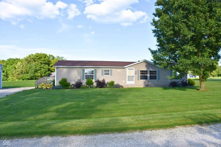 Listing Image 46
