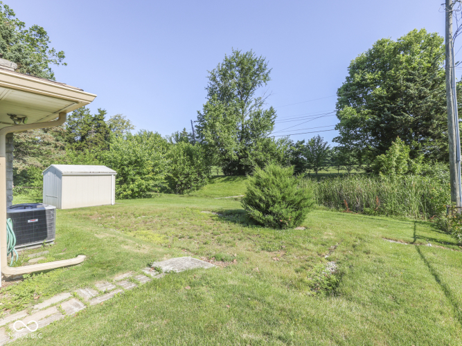 Listing Image 28