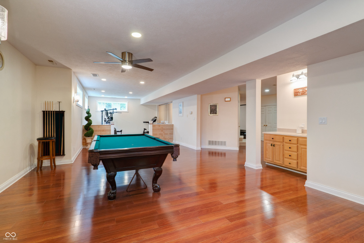 Listing Image 86