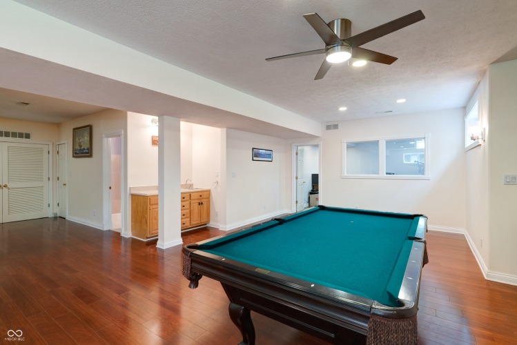 Listing Image 90