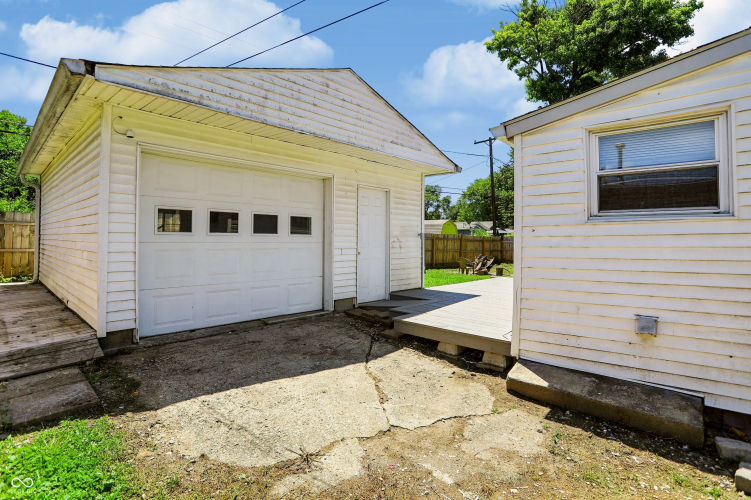 Listing Image 24