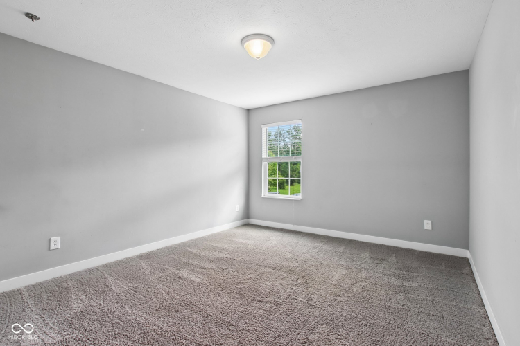 Listing Image 27