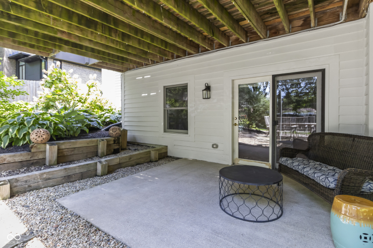 Listing Image 71