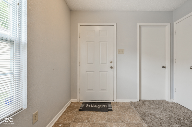 Listing Image 24