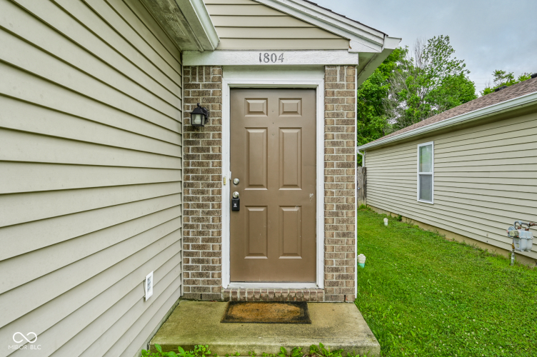 Listing Image 25