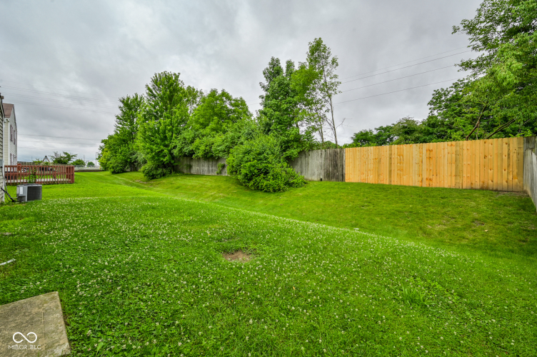 Listing Image 6