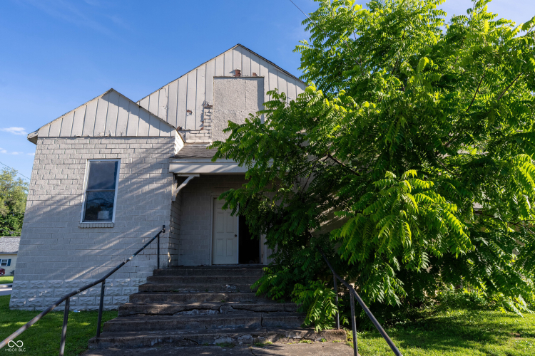 Listing Image 28