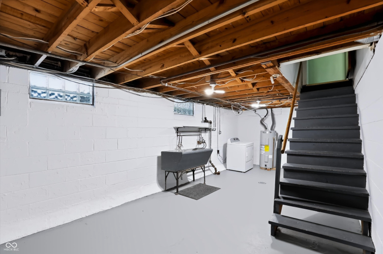 Listing Image 33
