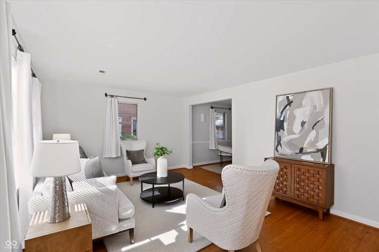 Listing Image 5