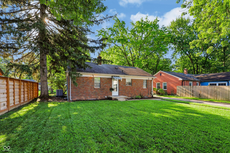 Listing Image 48