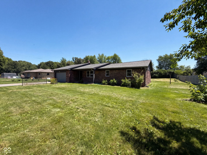 Listing Image 16