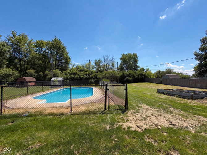 Listing Image 18