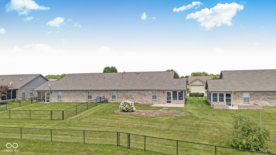 Listing Image 27