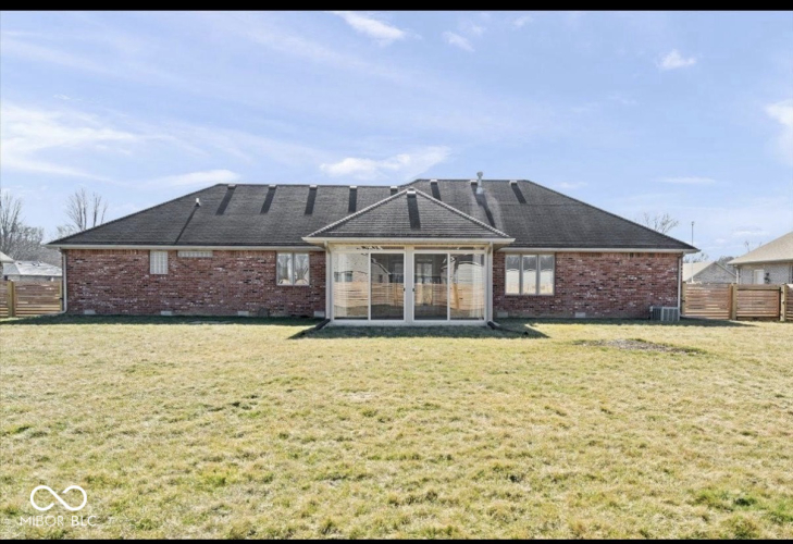 Listing Image 24