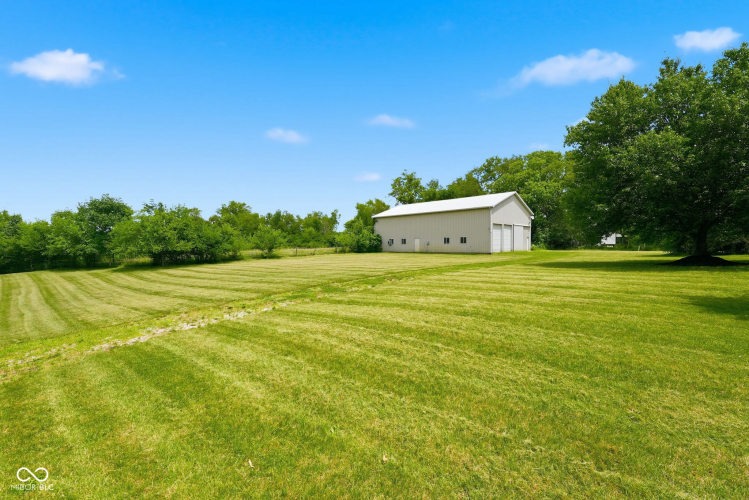 Listing Image 77
