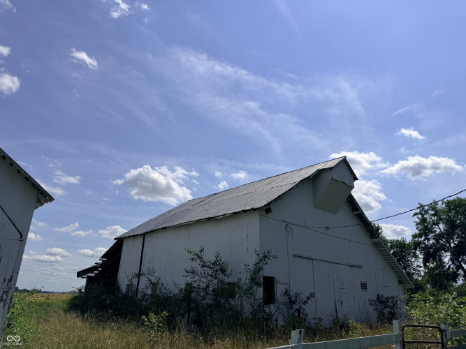 Listing Image 28