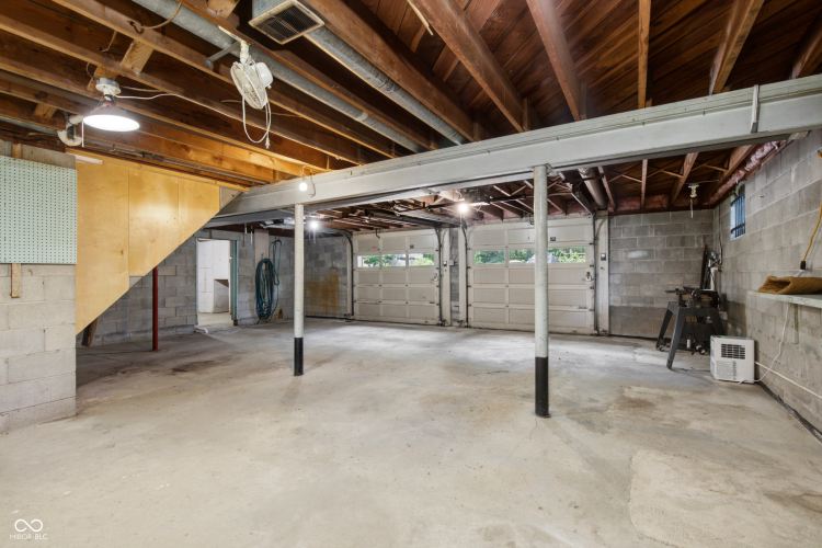 Listing Image 43