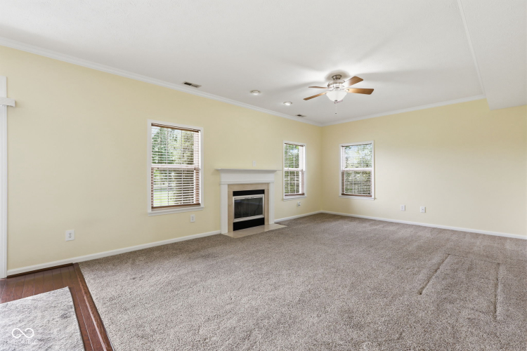Listing Image 24