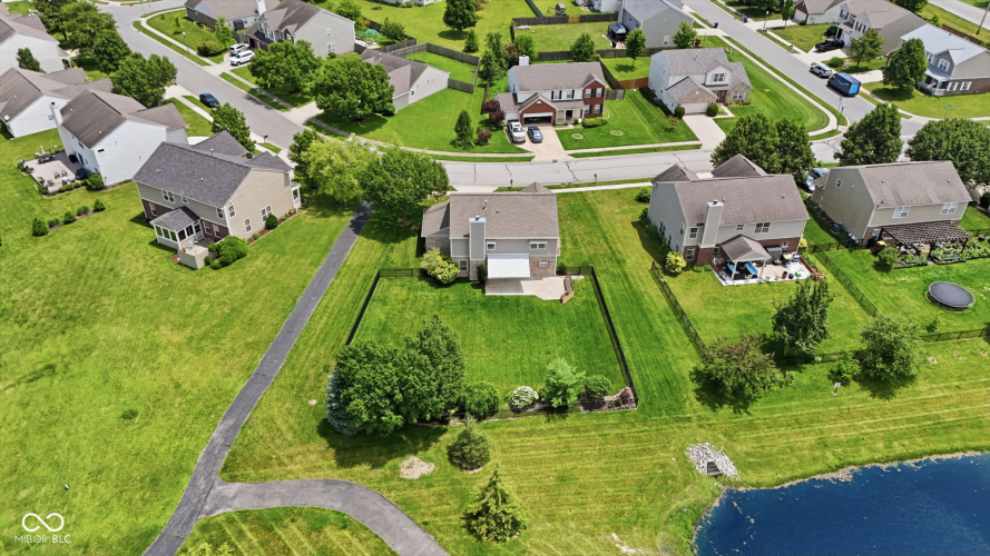 Listing Image 64