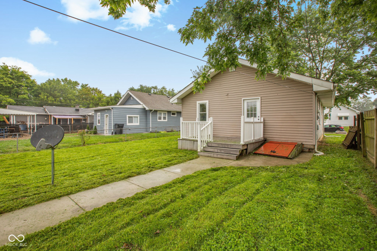 Listing Image 29