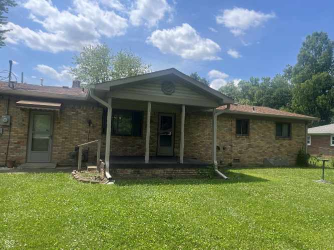 Listing Image 12