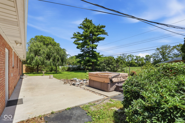 Listing Image 42