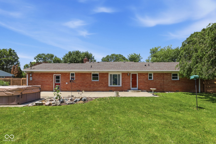 Listing Image 45