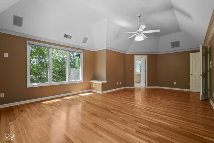 Listing Image 51