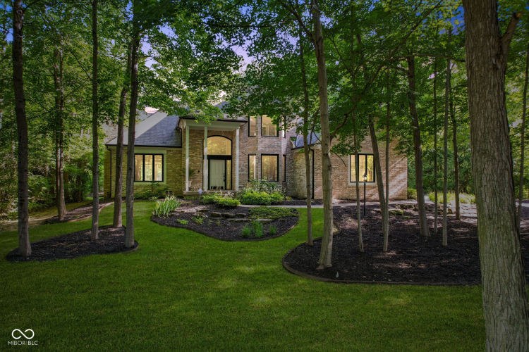Listing Image 80