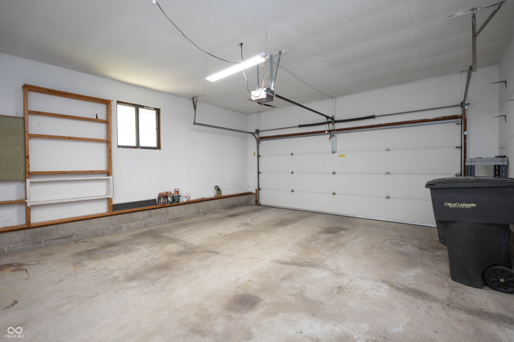 Listing Image 45