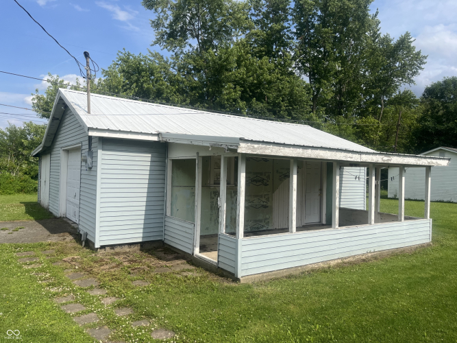 Listing Image 17