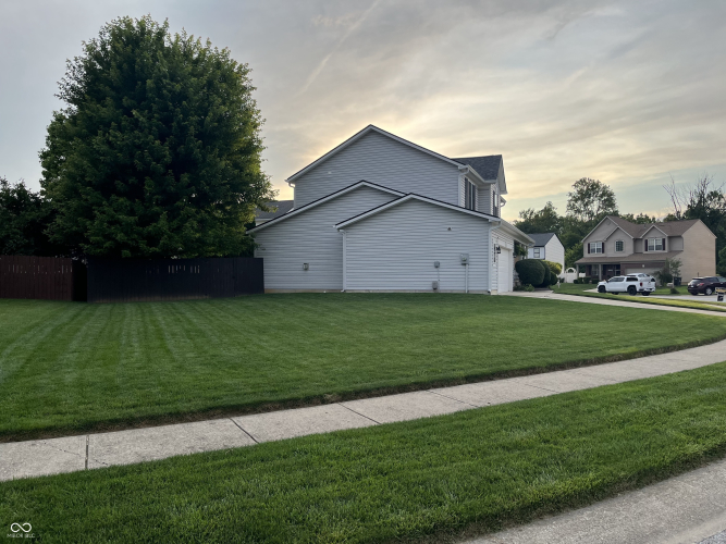 Listing Image 49
