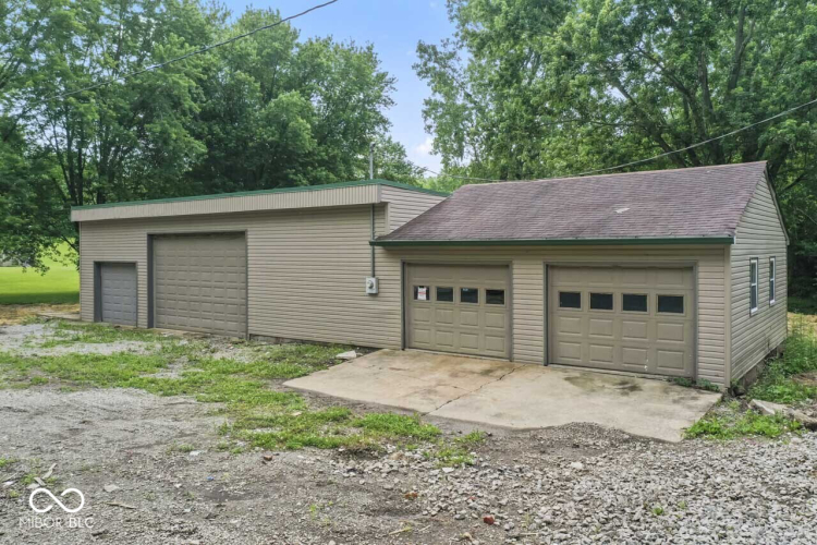 Listing Image 35