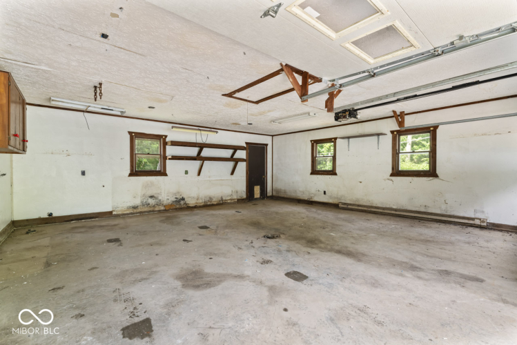 Listing Image 38